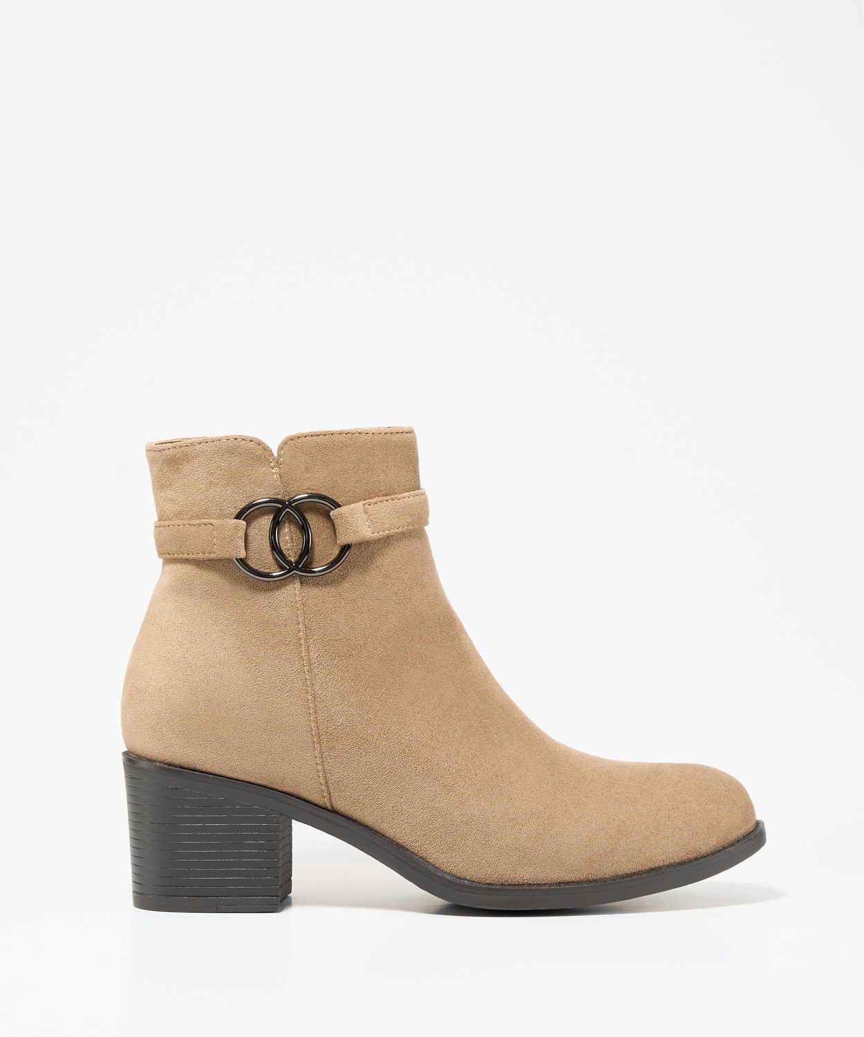 Botines tac&oacute;n hebilla